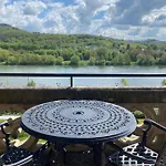 فندق Schloss Lieser, Autograph Collection
