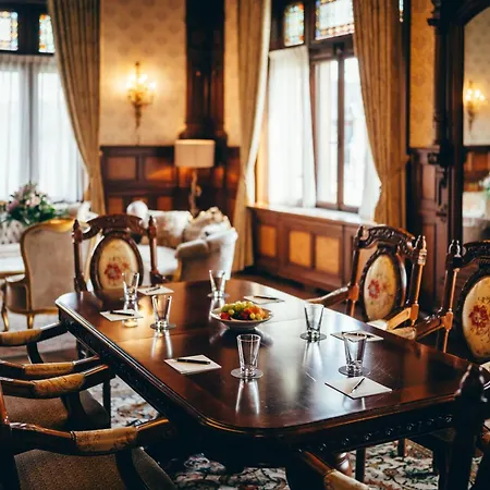 Otel Schloss Lieser, Autograph Collection Lieser