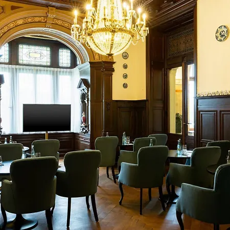 Schloss Lieser, Autograph Collection ホテル リーザー