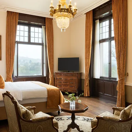 Otel Schloss Lieser, Autograph Collection