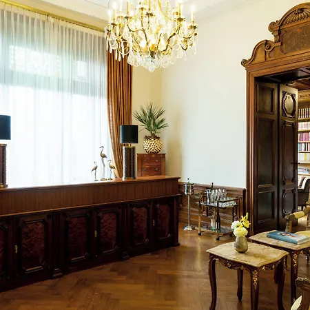 Schloss Lieser, Autograph Collection Otel 5*