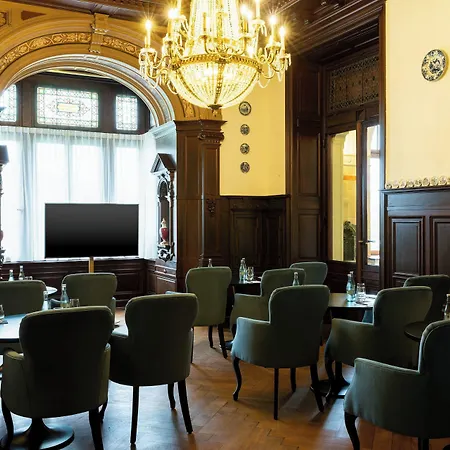 Schloss Lieser, Autograph Collection Otel 5*