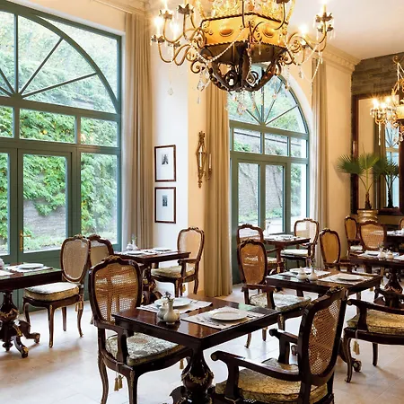 Otel Schloss Lieser, Autograph Collection