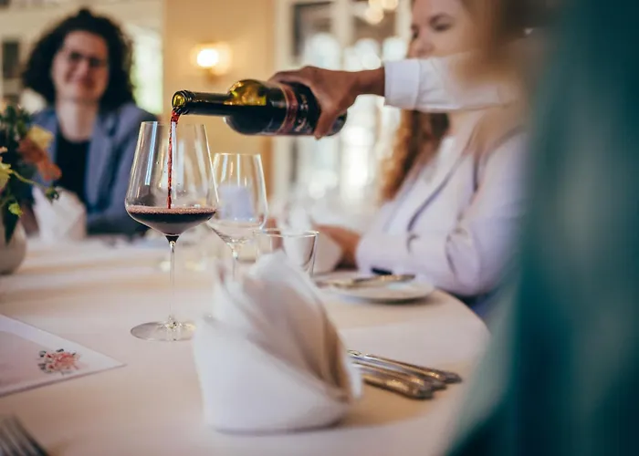 Schloss Lieser, Autograph Collection 5*