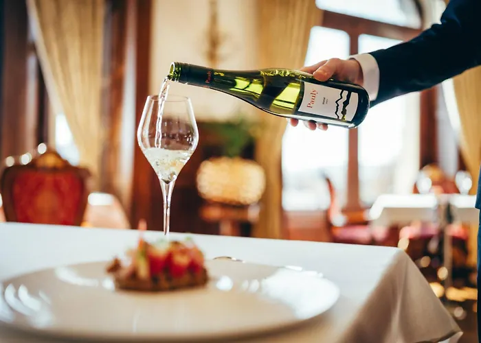 Schloss Lieser, Autograph Collection ホテル リーザー