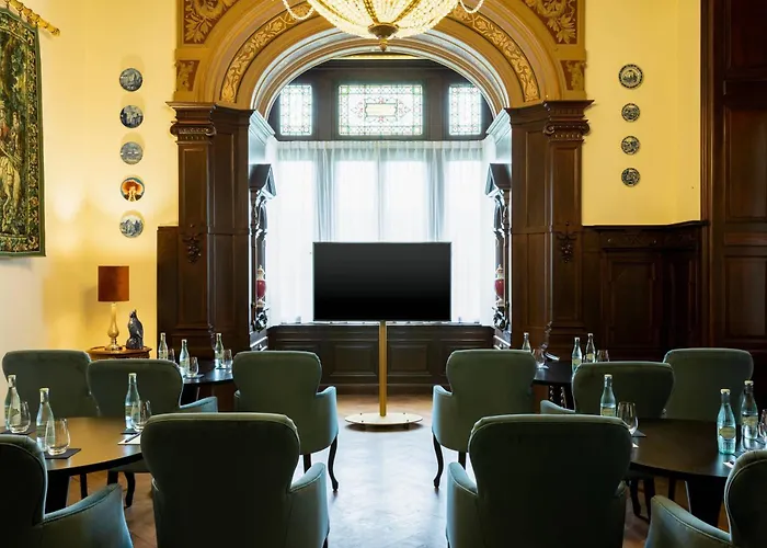 ホテル Schloss Lieser, Autograph Collection 5*