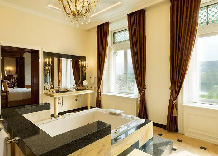 Schloss Lieser, Autograph Collection 5* リーザー