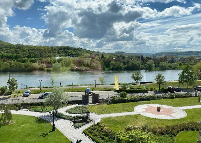 Schloss Lieser, Autograph Collection リーザー