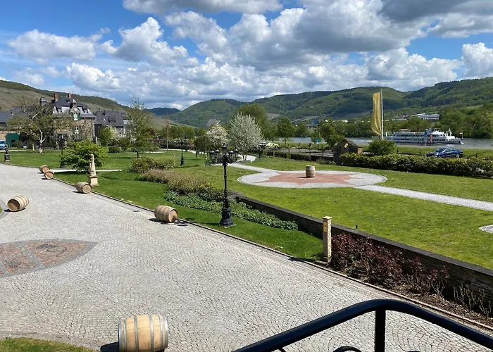 Schloss Lieser, Autograph Collection