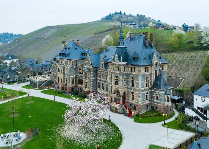 Schloss Lieser, Autograph Collection Hotell 5*