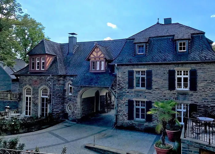 Schloss Lieser, Autograph Collection 5*