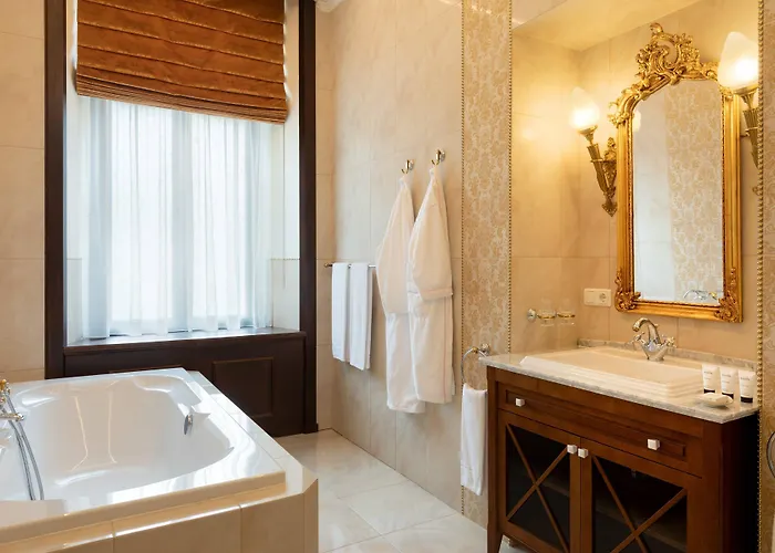 Hotel Schloss Lieser, Autograph Collection